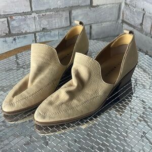 Lucky Brand suede women’s booties size 7.5